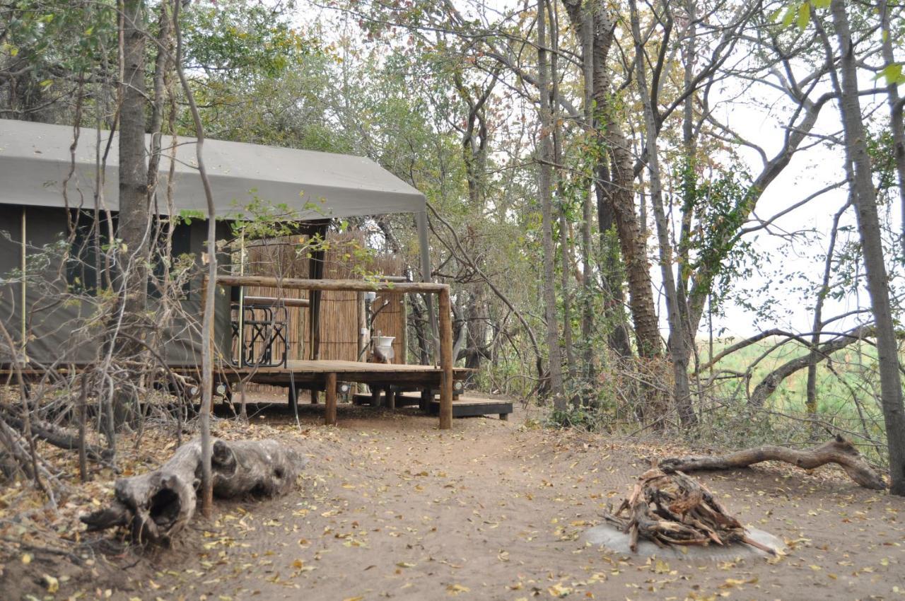 Askiesbos - Samochima Bush Camp Shakawe Eksteriør bilde